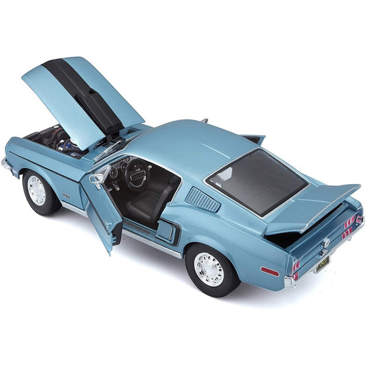 Maisto - Die Cast Car 1: 18 (Ford Mustang GT Cobra Jet 68 – Metallic Blue 31167 Model)