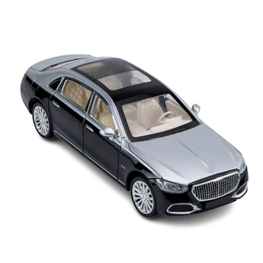 Xlg - 1:24 Die Cast Black & Gold